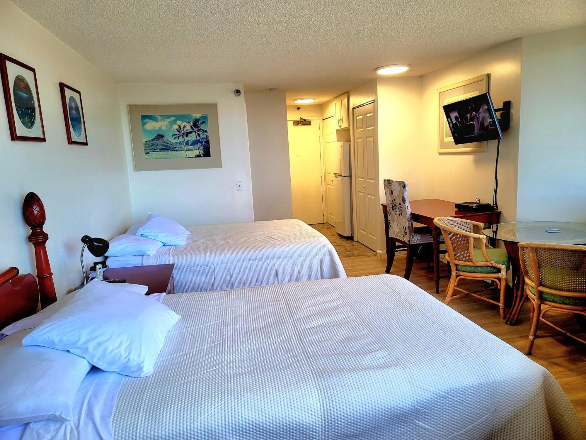 Waikiki Studio Steps To Beach-Mall Free Parking-Wifi 호놀룰루 객실 사진