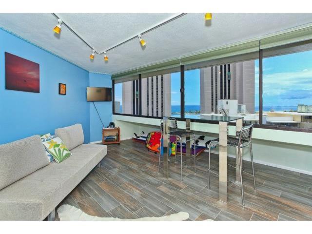 Waikiki Studio Steps To Beach-Mall Free Parking-Wifi 호놀룰루 객실 사진