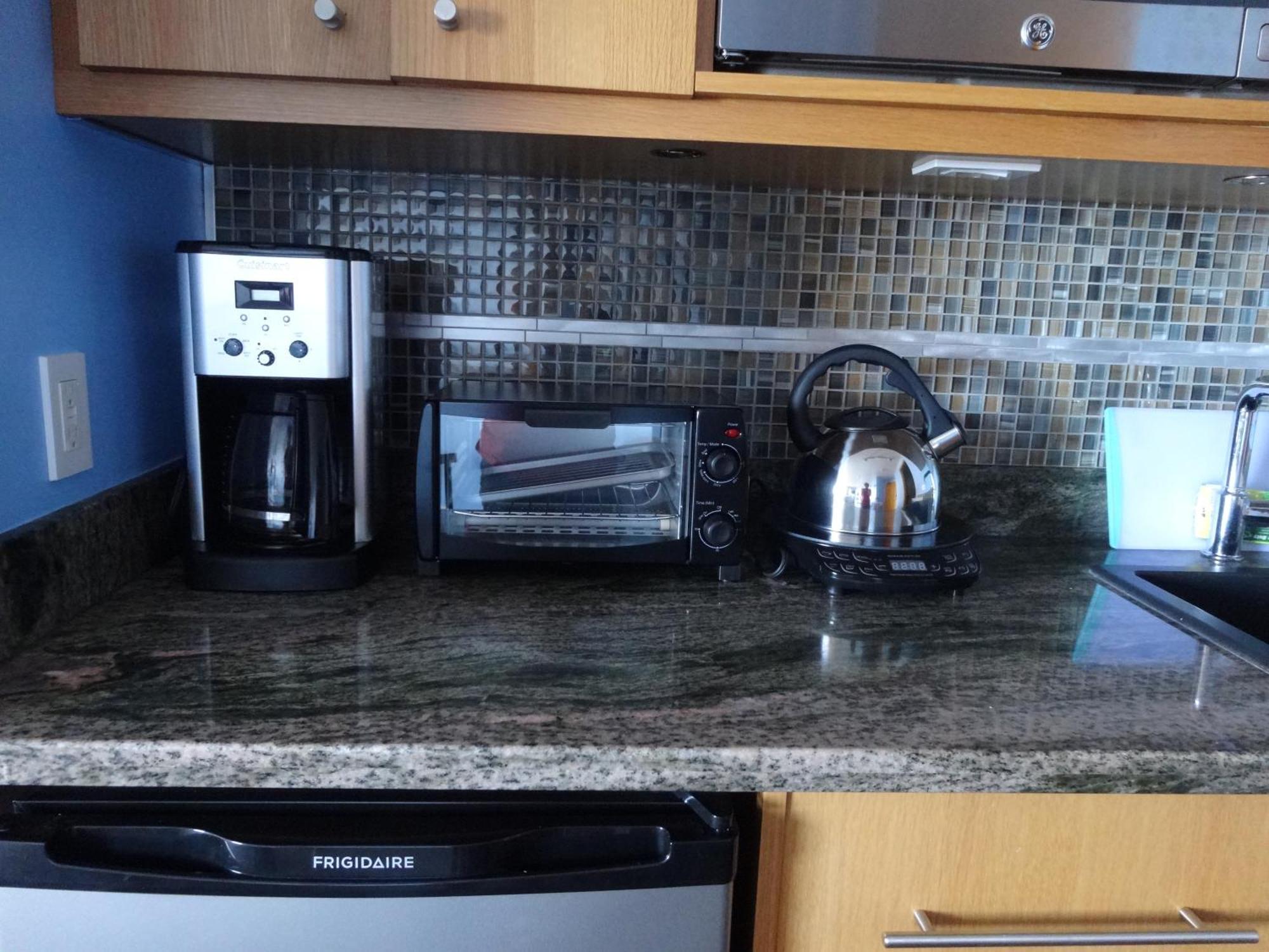 Waikiki Studio Steps To Beach-Mall Free Parking-Wifi 호놀룰루 객실 사진